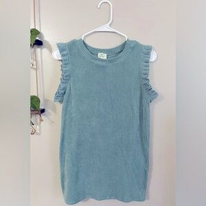 Blue Buttercup, light blue ribbed top , Size M